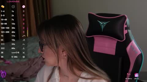   LISA   online show from October 28, 3:35 pm