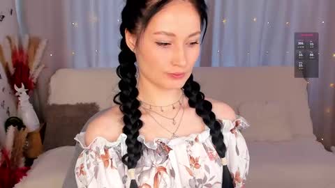 Snapshot of lisamooore chatting on February 14, 9:56 am Lisa Moore online show from February 14, 9:56 am