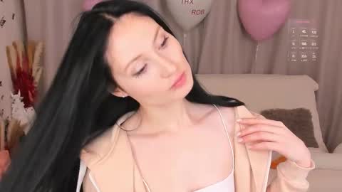 Snapshot of lisamooore chatting on September 25, 3:41 pm Lisa Moore online show from September 25, 3:41 pm