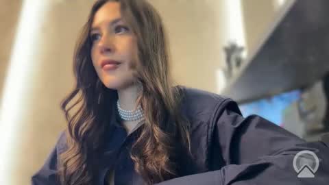 lisandriaaa online show from May 12, 10:13 am