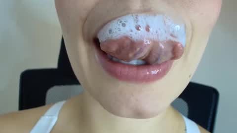 Lisbet online show from November 28, 8:16 pm