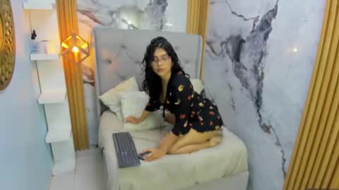   online show from February 10, 12:41 pm