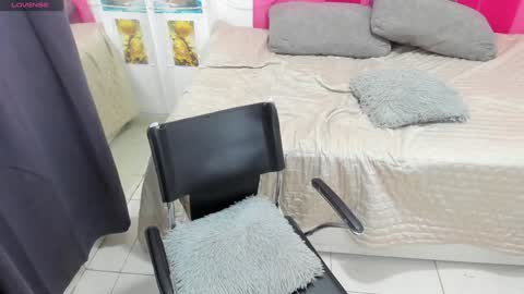 lissa online show from January 14, 1:58 am