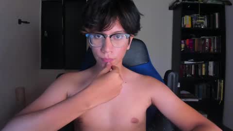 Literateboy online show from May 20, 2:08 am