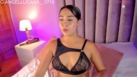 angelica online show from February 20, 8:00 pm