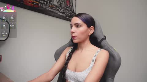 Help me reach 100 likes online show from April 10, 7:40 pm