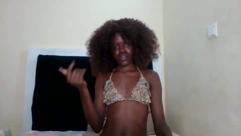little_freak06 online show from June 23, 7:09 pm
