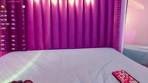 kayla  Instagram kayla 71082 online show from September 11, 3:19 am