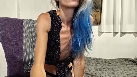 little_savage online show from December 22, 5:01 am