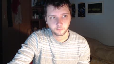 littlealien7 online show from September 19, 6:39 am