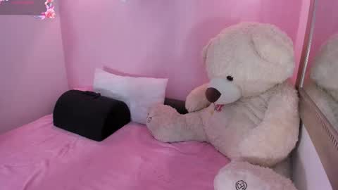 Ari online show from September 26, 7:11 pm