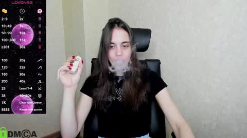 littleashleyy online show from February 25, 9:51 pm