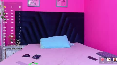 Emily  online show from March 8, 12:53 pm