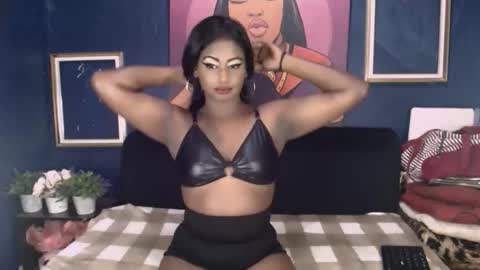 littleindianmilf online show from October 16, 10:37 am