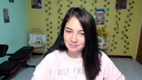Mia  Wednesday to Sunday 730 am to 1030 am Colombian Hour D online show from May 15, 5:16 am