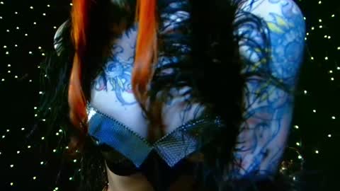 Niki  free tg channel with some photos gifs and info about streams  online show from March 10, 3:41 pm