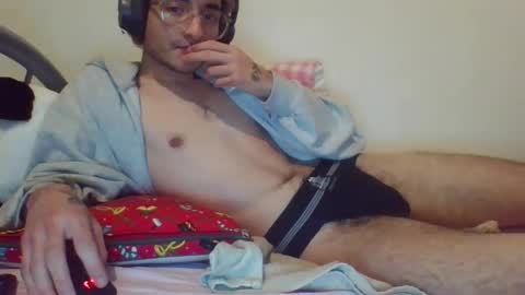 Noah online show from February 8, 6:55 pm