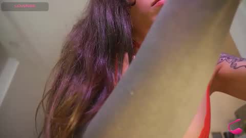 Emily  R online show from March 2, 4:24 pm