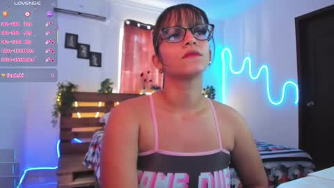 Snapshot of livfabi_ chatting on September 18, 6:34 pm Livfabi  online show from September 18, 6:34 pm
