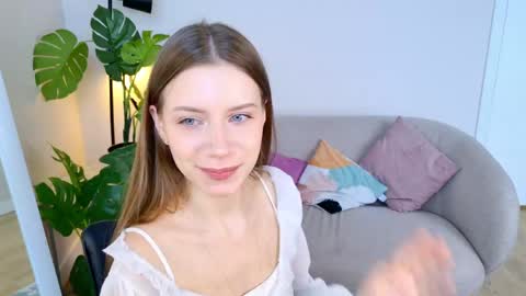 Livia online show from May 22, 12:12 pm
