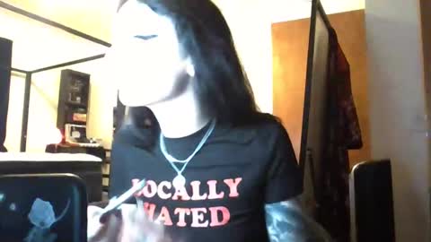 Liv Mirage online show from February 3, 2:53 am