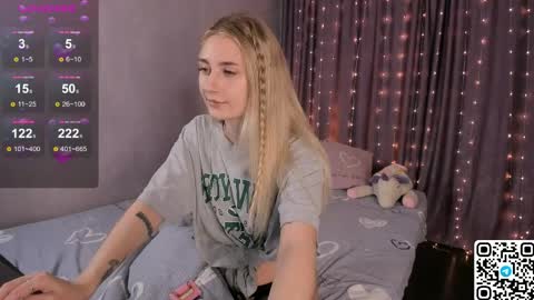 My name is Livy Nice to meet you  Thumbs up please its important online show from April 14, 6:44 pm