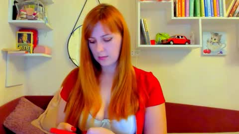Snapshot of liya_gorgeous chatting on October 23, 7:04 pm liya_gorgeous online show from October 23, 7:04 pm