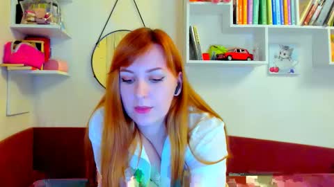 Snapshot of liya_gorgeous chatting on October 21, 6:33 pm liya_gorgeous online show from October 21, 6:33 pm