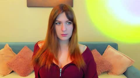 Snapshot of liya_gorgeous chatting on February 19, 2:44 pm liya_gorgeous online show from February 19, 2:44 pm