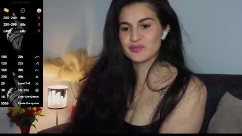 liz online show from February 17, 1:55 pm