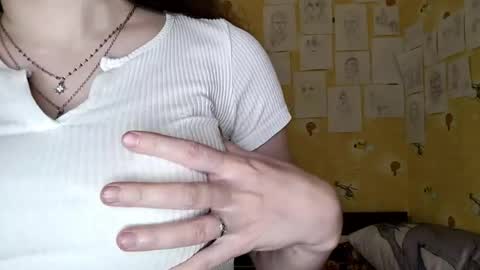 Molly online show from April 29, 4:56 pm