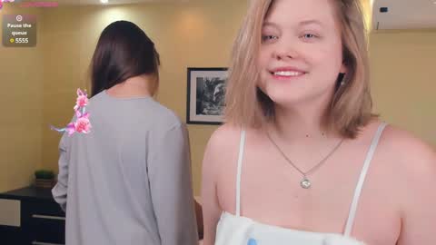 Lizbeth or Lizzy online show from January 28, 8:26 pm