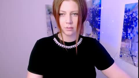 Lizzy3 online show from January 11, 1:50 pm