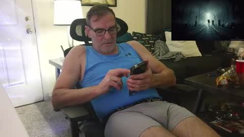 LongDick Daddy online show from December 4, 1:49 am