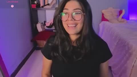 Pamela online show from March 19, 9:20 pm