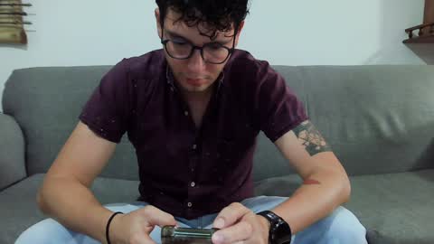 Lobo online show from February 8, 12:06 am