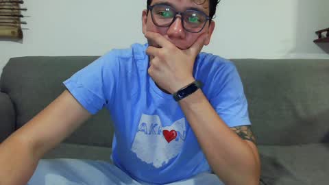 Lobo online show from January 30, 2:38 am