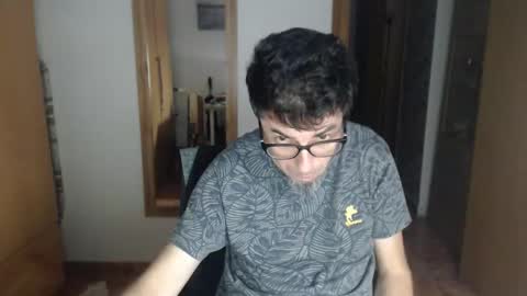 Snapshot of lobosolitario73 chatting on October 10, 10:58 pm lobosolitario73 online show from October 10, 10:58 pm