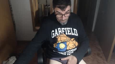 lobosolitario73 online show from November 9, 12:58 am