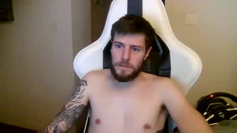 lobo online show from February 10, 11:41 pm