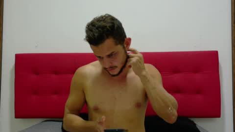 logandark_ online show from June 1, 9:16 pm