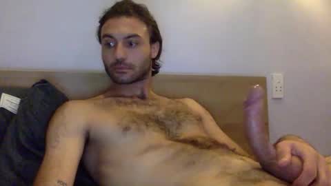 logeil27 online show from November 3, 5:41 am