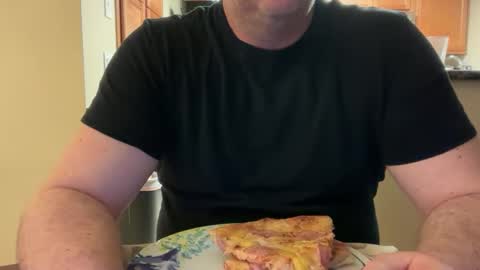 logical12345 online show from November 16, 3:19 am