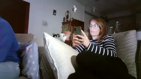 LOLA HUESO y ERIC online show from November 21, 5:00 pm