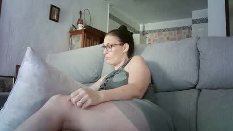 LOLA HUESO y ERIC online show from May 28, 2:15 pm