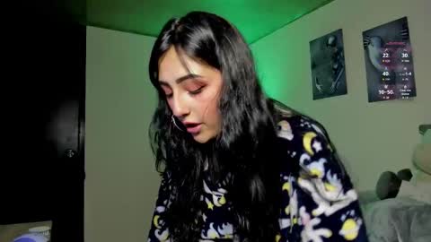 Lola online show from November 16, 6:37 am