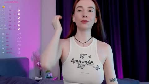 Snapshot of lolalivex chatting on October 8, 11:21 pm Helloo everyone im Lola online show from October 8, 11:21 pm