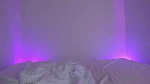 Lola online show from February 12, 2:03 am