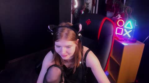 Dolly online show from January 13, 4:04 pm