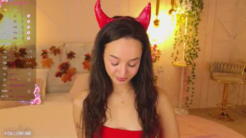 Snapshot of lolly_neal chatting on October 26, 5:41 am Lolly online show from October 26, 5:41 am